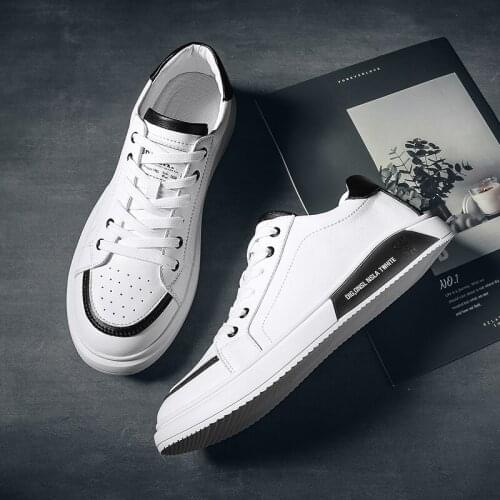 2020 new mens shoes spring sports casual shoes mens Korean fashion sneakers breathable mens leather running trend shoes