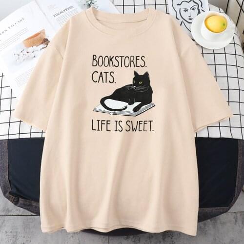 Cat Lying On Pillow Prints T Shirts Woman Casual All-Match Tshirt Loose Comfortable Short Sleeved Creativity Soft T Shirt Women