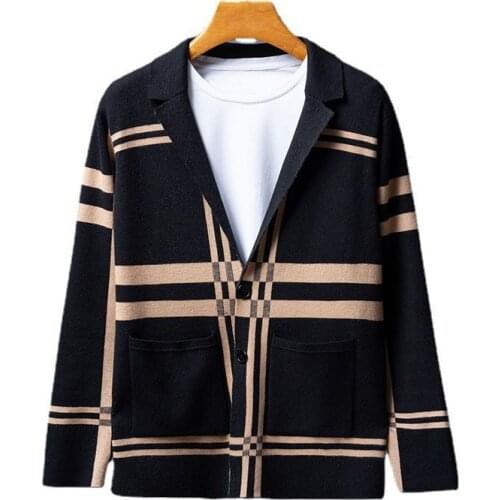 2021 British Wind High Quality Autumn and Winter New Thin Cardigan Mens Casual Sweater Plaid Stripe Fashion Mens Coat