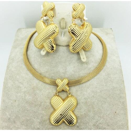 Wholesale fashion earrings/pendants/necklace 24K gold jewelry set for ladies birthday travel gift brides accessories