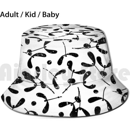 Rustic Mistletoe - White And Black Sun Hat Foldable UV Protection Pattern Rustic Mistletoe Ditsy Xmas Christmas