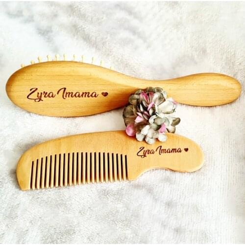 Customized Laser Personalized Baby Shower Comb Care Hairbrush Pure Natural Wool Wood Comb Newborn Massager and Registry Gift