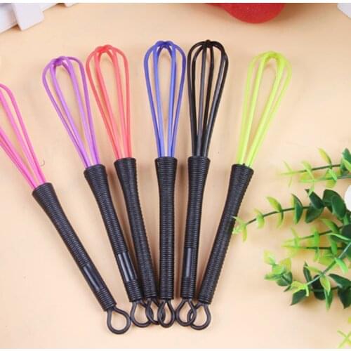 Hot Sale Professional Random Color Plastic Salon Hairdressing Promotional Dye Cream Whisk Hair Mixer Barber Stirrer Hair Styling
