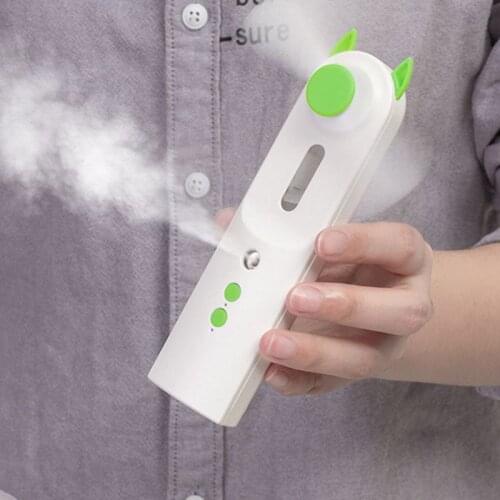 Mini Handheld USB Charging Fan Air Humidifier Moisturizer Low Noise Water Spray Mist Fan for Indoors Outdoors Use
