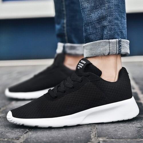 Men Running Shoes New Fashion Mesh Breathable Running Sneakers Lightweight Youth Sport Shoes Men Gym Jogging Shoes Size 6.5-11