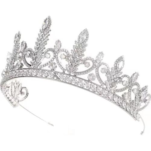EYER Luxury Pretty Cubic Zirconia Royal Tiara for Wedding,Crystal Princess Tiaras Diadem for Women,Girl,Prom,Party Head Jewelry