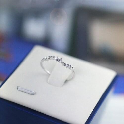 Huitan Fancy Wedding Rings for Women Low-key Simple and Elegant Design Female Accessories Fashion Versatile Jewelry Wholesale