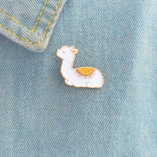 Baby Llama Enamel Pin Cute Animal Badge Brooches Gift Cartoon icons coat dress Button Pin Gift for girl kids daughter
