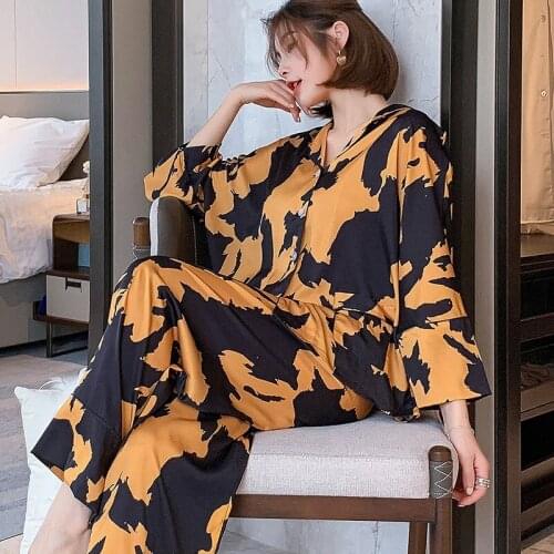 2021 New Pyjamas Loungewear Sleepwear Silk Womens Home Clothes Two Piece Sets Nighty for Ladies Long Sleeve Sleeping Shirt