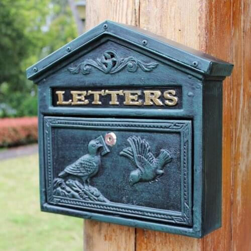 House Shaped Birds Outdoor Iron Wall Letters Box In Dark Green Antique Gold Colors European Home Garden Iron Hanging Mailbox WF