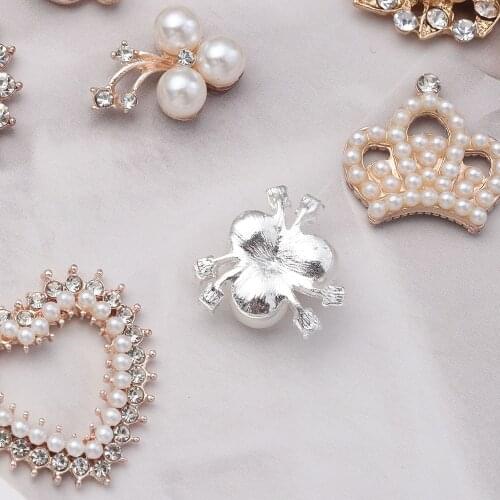 10 PCs Pearl Flower Rhinestone Buttons Sparkling Crystal Hairpins Decoration Clothes Sewing Accessories Exquisite Beautiful