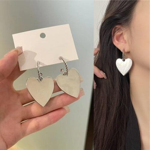 Punk Solid Color Metal Hoop Heart Pendant Drop Earrings for Women Girls Teens Korean Fashion Earrings 2021 Trend New Arrival