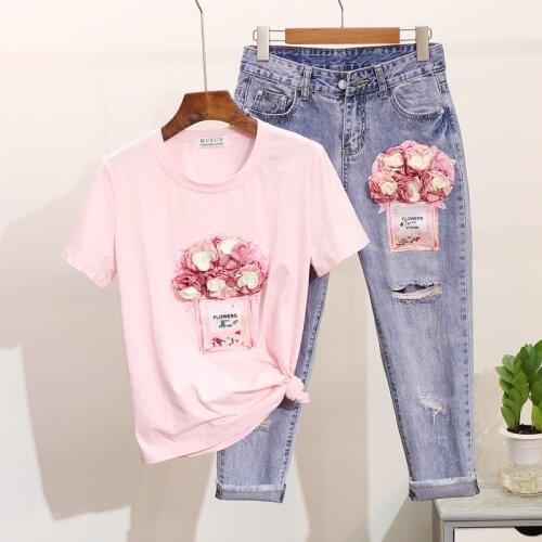 Cowboy Suit Female Summer 2021 New Sequined Perfume Bottle Flower Short-sleeved T-shirt + Ripped Ankle-length Jeans 2-piece Set