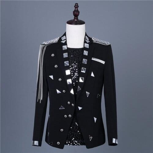 Metal Sensation Rivet Sequins Tassels Men Black Slim Fit Single Breasted Blaser Fashion Man Host or Singer Performance Costumes