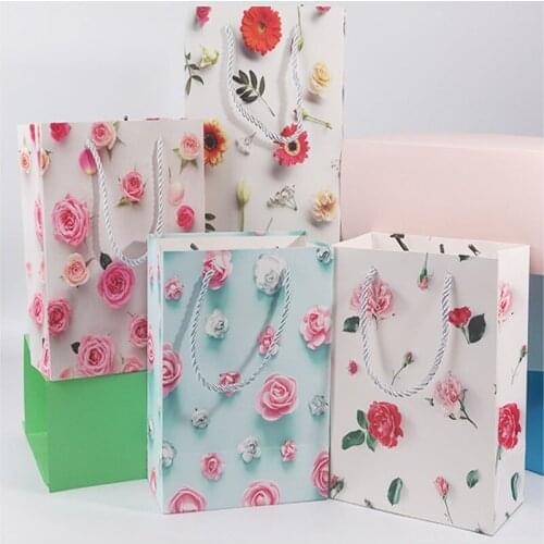 10 pieces per pack of floral paper bags Refreshing gift bag Rose sunflower flowers pattern