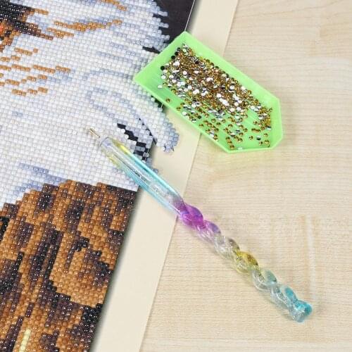 5D DIY Diamond Painting Point Drill Pen Embroidery Cross Stitch Mosaic Pencil Fresh Fashion Dazzling Fantasy Characteristic