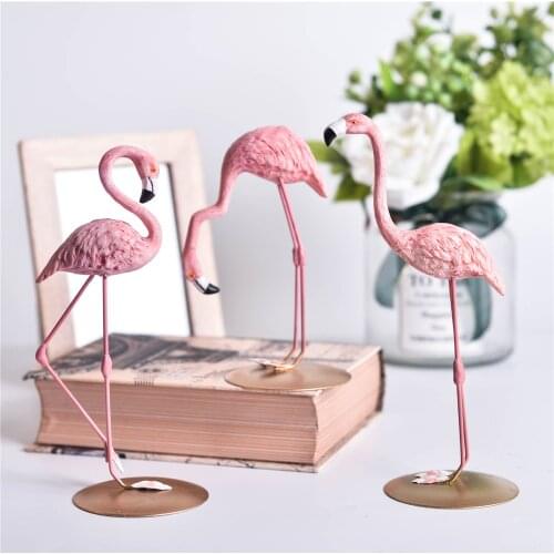 Nordic Ins Pink Flamingo Ornaments Home Accessories Living Room Desktop Station Resin Flamingo Decorative Statue