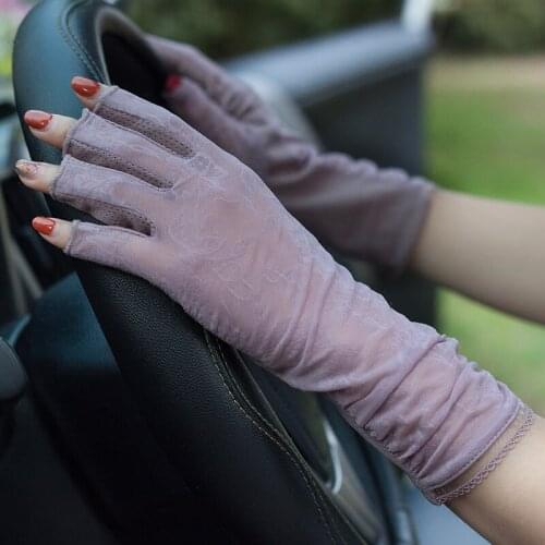 Summer Sunscreen Gloves Female Half Finger Ladies Thin Anti-UV Fingerless Ice Silk Women Driving Gloves 25cm FS25