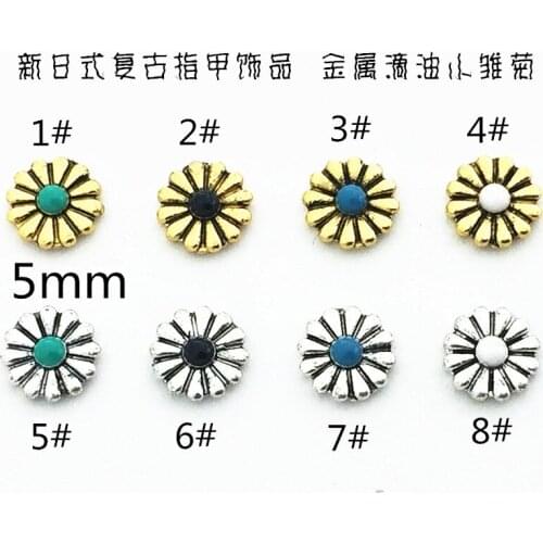 10Pcs/Lot Japan New Gold Silver Painting Oil Little Daisy Metal Alloy Nail Art Parts Decorations Nail Stickers for Manicure