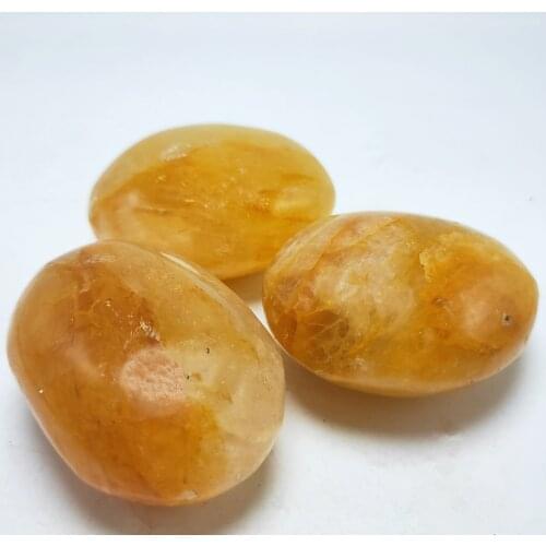 Crystal palm stone Natural yellow Quartz Worry Stone Healing Crystal For Anxiety Stress Relieve Shaped Stone Reiki