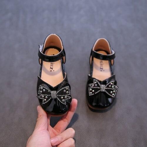 2021 Girls Fashion Soft Bottom Princess Shoes 3--6 Years Old Rhinestone Bowknot Summer Baby Girl College Flat Sandals