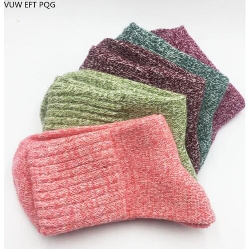 Autumn and winter solid color knit womens socks to keep warm fashion socks to keep warm