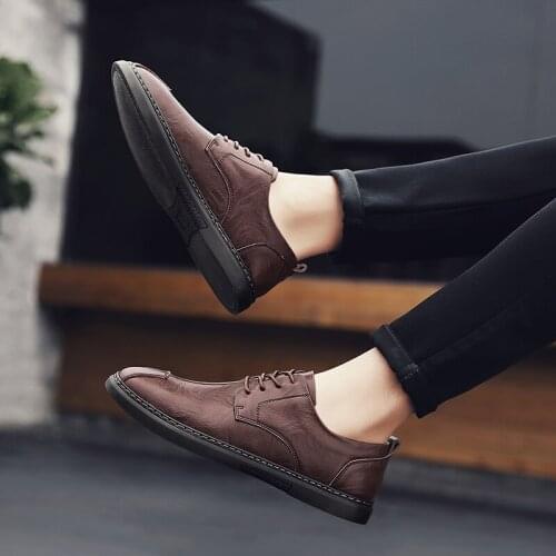 Para casuales casual comfortable Mens fashion flat mens sapato new black man leisure masculino for cuero sport men zapatos 2020