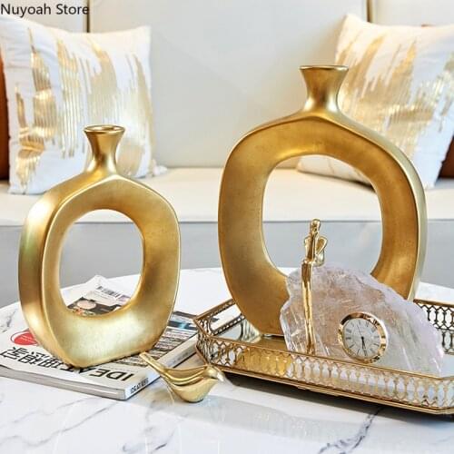 Golden Ceramic Hollow Vase Light Luxury Dried Flower Flower Arrangement Accessories Countertop Vase Modern Home Decoration