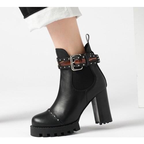 2020 Autumn/winter new ankle boots from brand same style leather ankle boots with high heel thick heel and waterproof platform