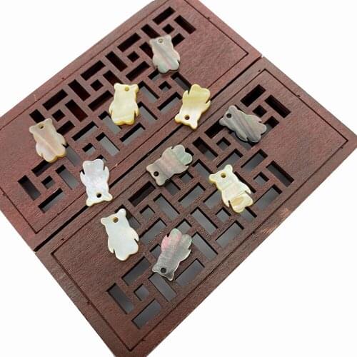 Shell Pendant Natural Sea Water Bear Shaped Necklace Pendant Bracelet Jewelry Jewelry Pendant DIY Handmade Jewelry Making 3pcs