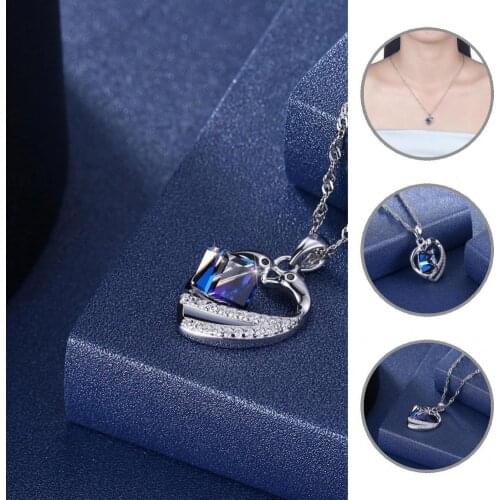 Lightweight Stylish All Match Blue Faux Crystal Necklace Lady Faux Crystal Necklace Heart Shape Pendant for Wedding
