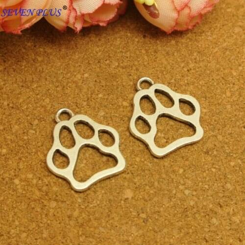 High Quality 10 Pieces/Lot 17mm*20mm Antique Silver plated Or Antique Bronze Plated Hollow Out Dog Paw Print Charms