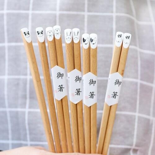 Ten Pairs Japanese Wooden Chopsticks High Temperature Sushi Food Stick Chopsticks Mildew Proof Pure Color Animal Chopsticks New