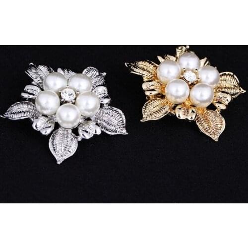Ruiday Five-leaf Pearl Brooch Jewelry For Women Fashion Jewelry Brooch Pins Metal Scarf Wedding Gift Diy Jewellery Accessories