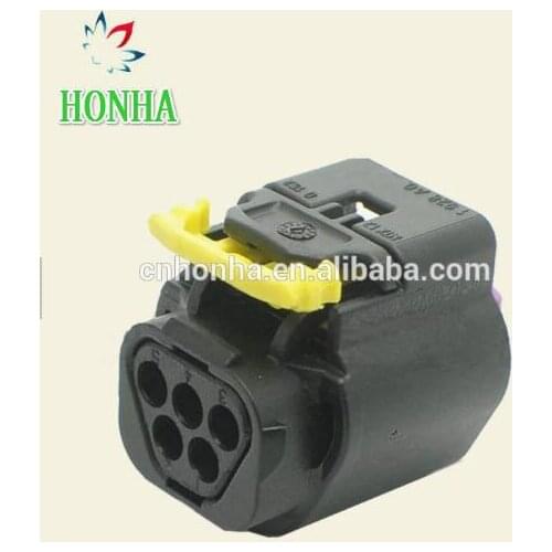 5pin auto wiring harness plug 1 928 405 138 plastic waterproof female cable connector 1928405138