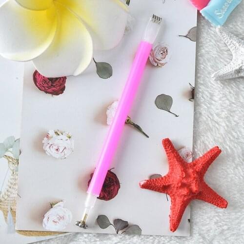 Cat Eye Magnetic Stick for UV Gel Dual-ended Magnet Pen Manicure Nail Art Tool DIY Cat Eye Polish UV Gel Painting Magnetic Pen