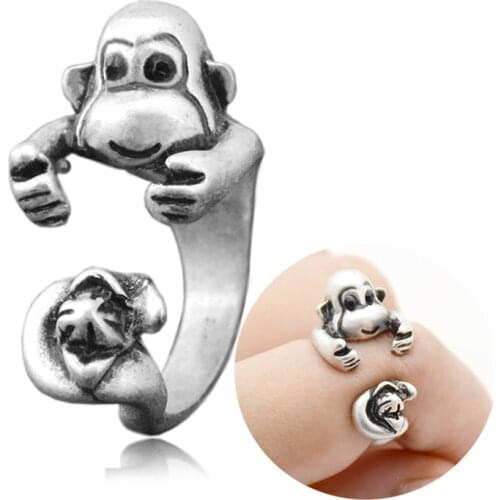 Vintage Colar Handmade Monkey With Banana Ring Punk Animal Anel Masculino Couple Anillos Love Rings For Women Men Jewelry Gifts