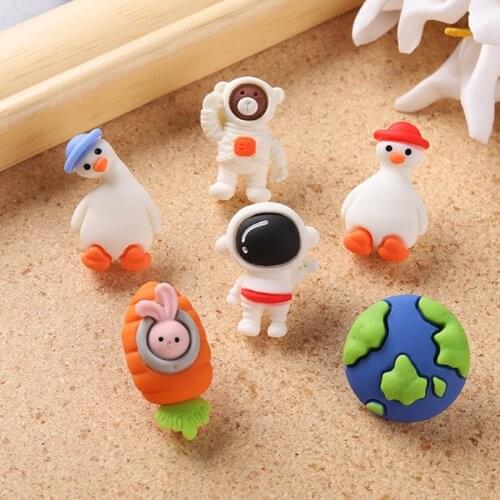 Goose Lapel Pins Plastic Resin Astronaut Carrot Earth Bear Brooches Cute Sweet Kawaii Cartoon Jewelry Gift for Kids Friends