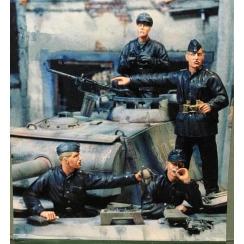 1/35 Resin Figure Model Kit Unassambled Unpainted 611(NO TANK)