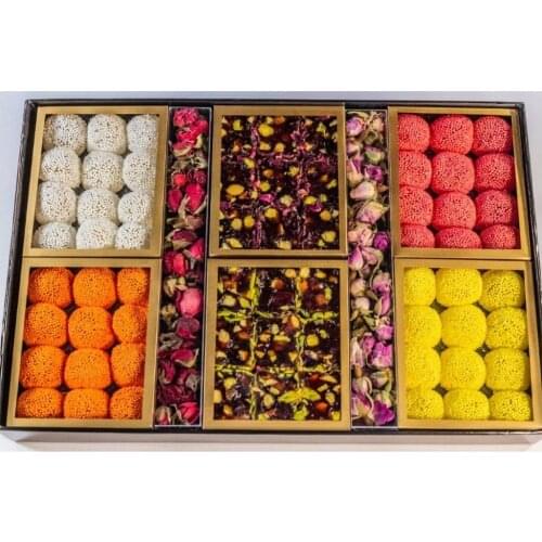 Traditional turkish delight. Sweet delights packed in 1000 gr. Delicious product with peanut and hazelnut jelly bean flavor