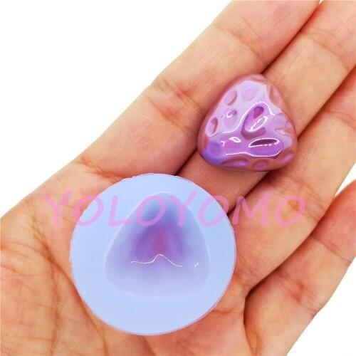 B435YL 20.9mm Cute Candy Chocolate Button Silicone Mold Fondant Cake Decorating Resin Art Earrings Rings Necklace Making DIY