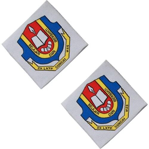 Customized Flag Labels For T-Shirt Embroiedred Clothing Tags Custom Covers Woven Labels Brand Logo Mark For Pillowcases