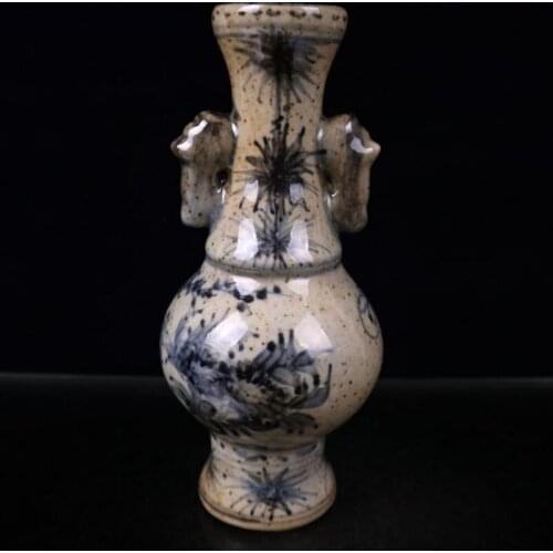 China archaize seiko Blue and white ceramic double ear vase crafts statue
