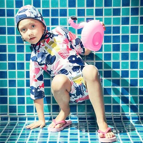 Swimsuit Baby Girls Swimwear Baby Toddler Sunsuits One Piece Bathing Suit with Swimming Cap Zip Front Rash Guard Beachwear