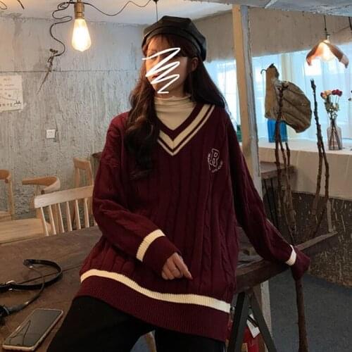 Color matching V-neck sweater for female students in autumn and winter. New loose pullover wild twist knit jacket
