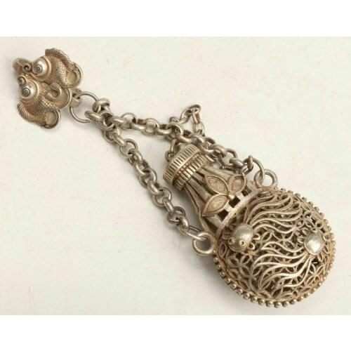Unique Tibetan Silver Pendant Snuff Bottle Old Hollow Goldfish Mascot Ornament