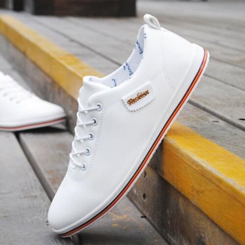 Summer men white Sneakers shoes mens casual Korean men casual flats shoes youth trendy young men Leisure shoes