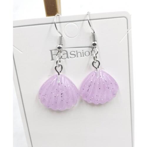 1 Pair of Creative 5-color Resin Sequined Shell Mini Earrings for Lady Cute Candy Color Ear Hook Gift
