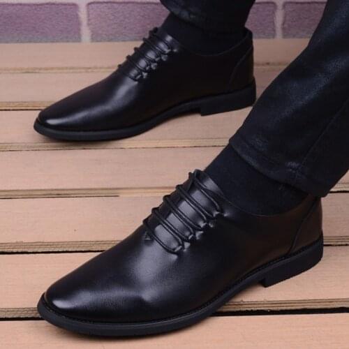 New Men Shoes Pointed Toe Business Men Leather Shoes Breathable Lace-up Dress Shoes Formal Oxfords For Men Black Wedding Shoes