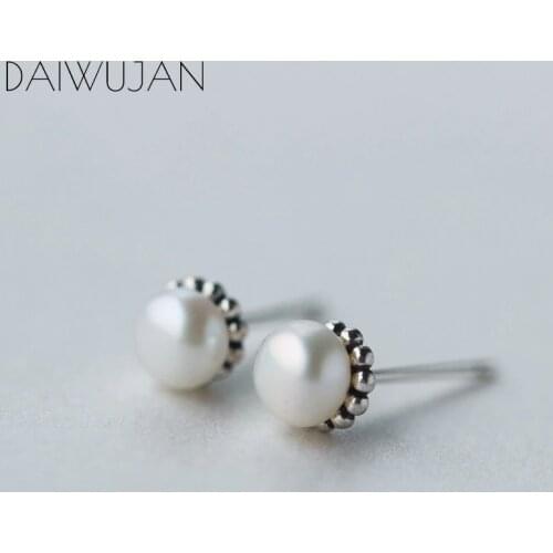 DAIWUJAN Vintage 925 Sterling Silver Pearl Stud Earrings For Women Retro Thai Silver Small Flower Earrings Femme Fine Jewelry